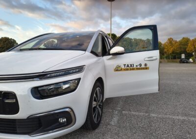 Taxi Forlì auto 03